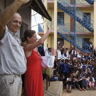 Schulprojekt Madagaskar Zahnarztteam Dr. Sobek